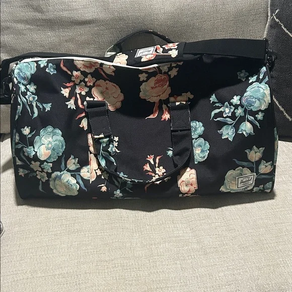 Herschel Floral Duffel Bag - Picture 2 of 4